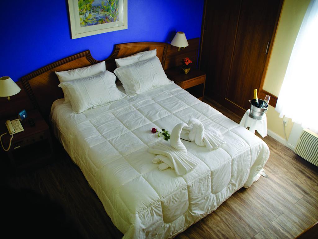 Cachoeiro Plaza Hotel Cachoeiro de Itapemirim Zimmer foto